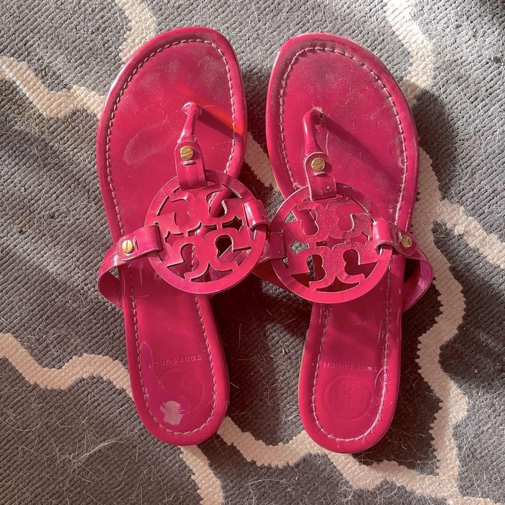 Tory Burch Millers Patent Leather Hot Pink Size 9